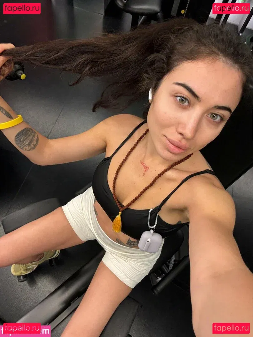 kara_xaen Onlyfans Photo Gallery 