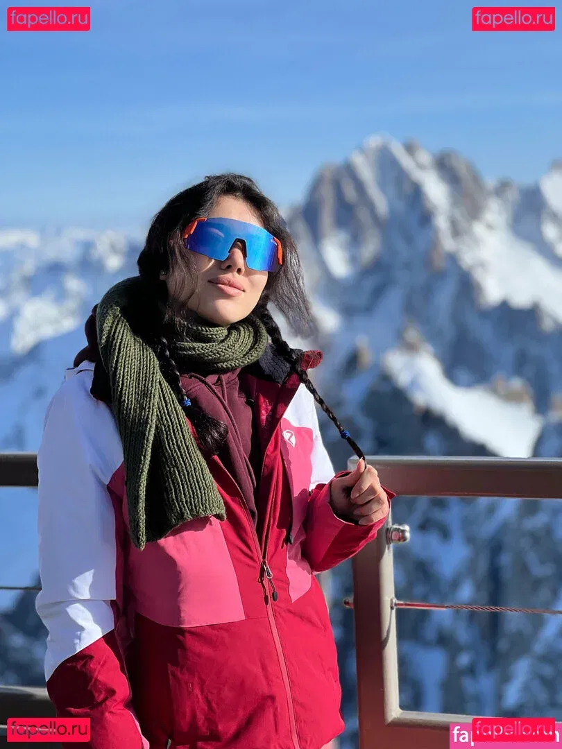 kara_xaen Onlyfans Photo Gallery 