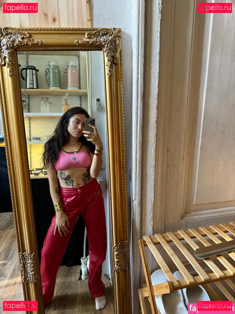 kara_xaen Onlyfans Photo Gallery 