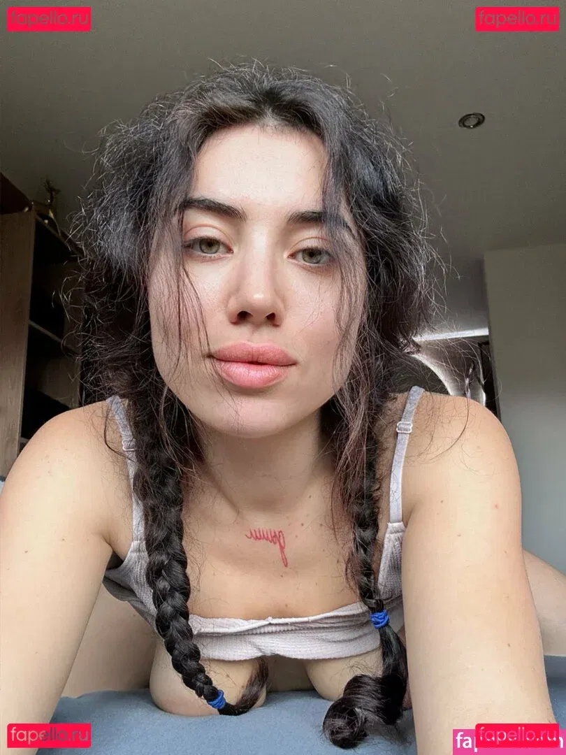 kara_xaen Onlyfans Photo Gallery 