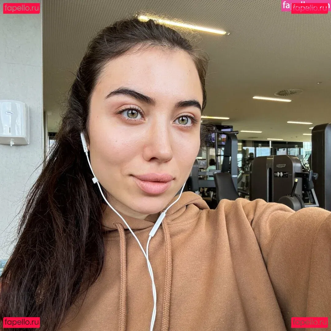 kara_xaen Onlyfans Photo Gallery 