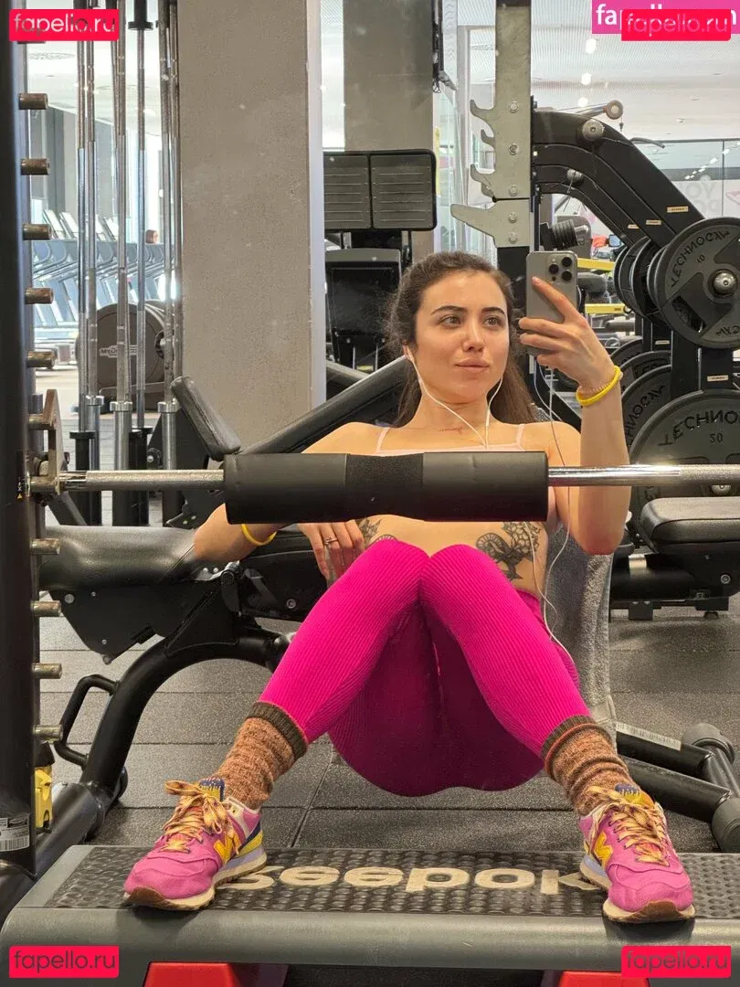 kara_xaen Onlyfans Photo Gallery 