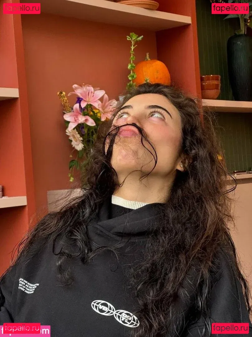 kara_xaen Onlyfans Photo Gallery 