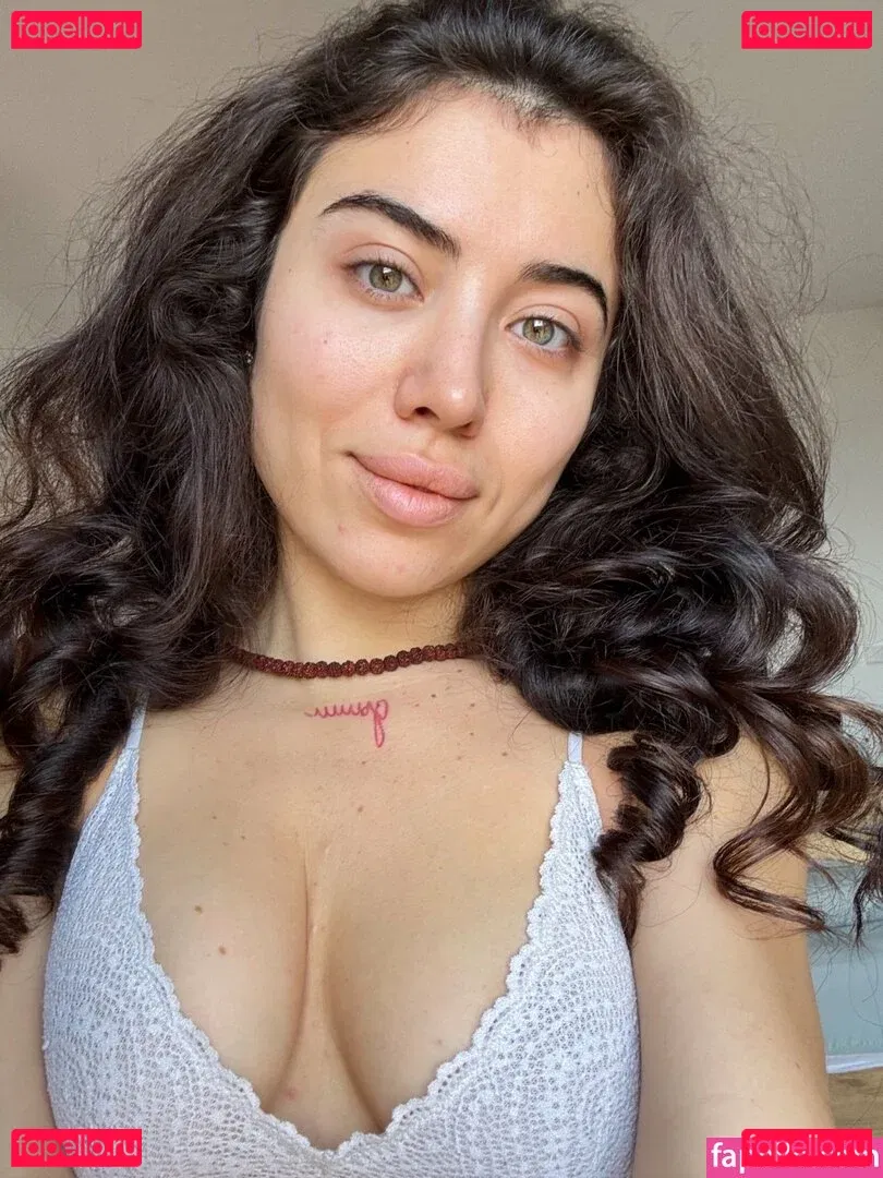 kara_xaen Onlyfans Photo Gallery 