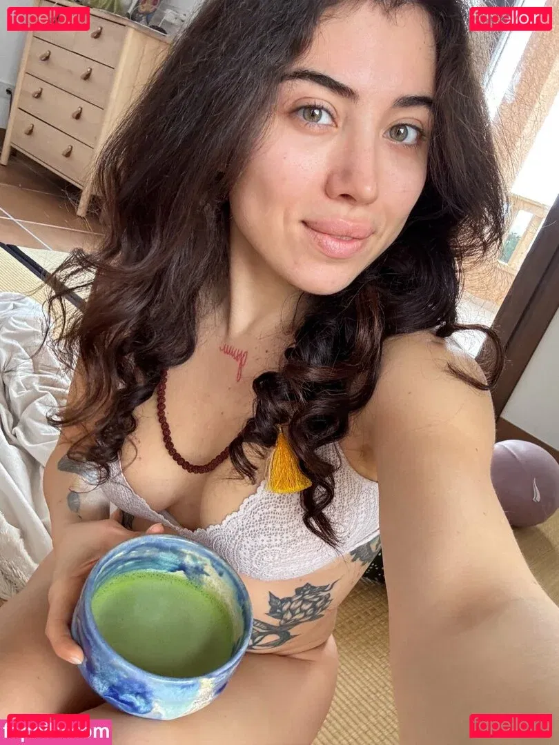 kara_xaen Onlyfans Photo Gallery 