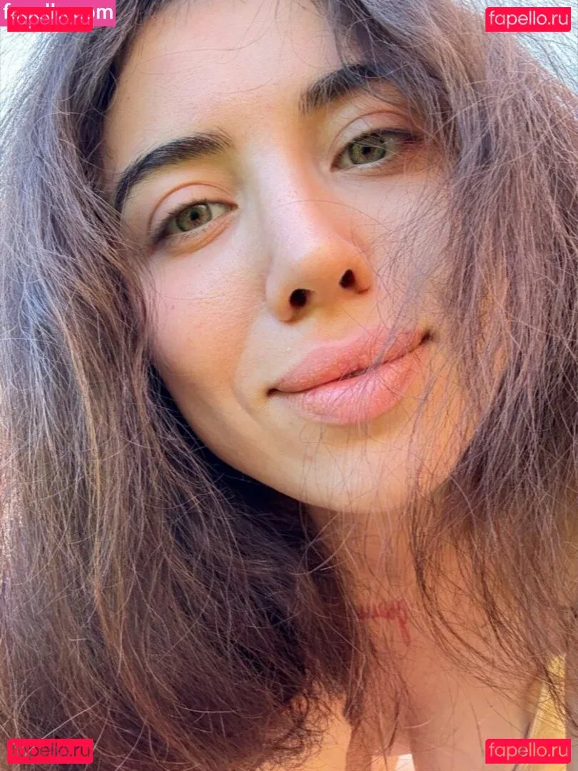 kara_xaen Onlyfans Photo Gallery 