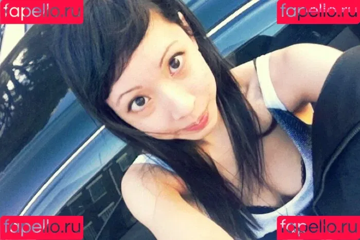 Women4chan Onlyfans Photo Gallery 