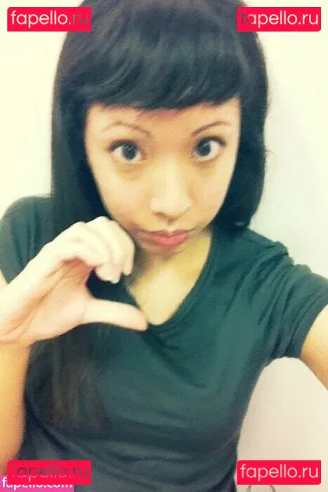 Women4chan Onlyfans Photo Gallery 