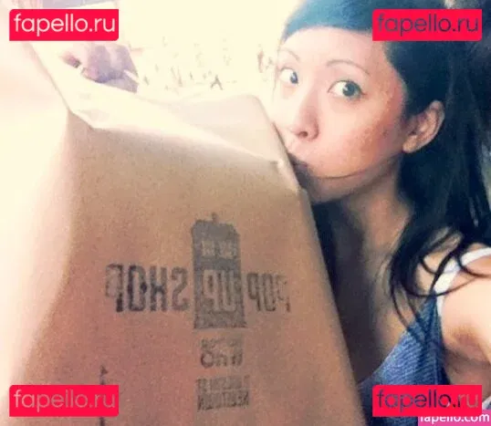 Women4chan Onlyfans Photo Gallery 