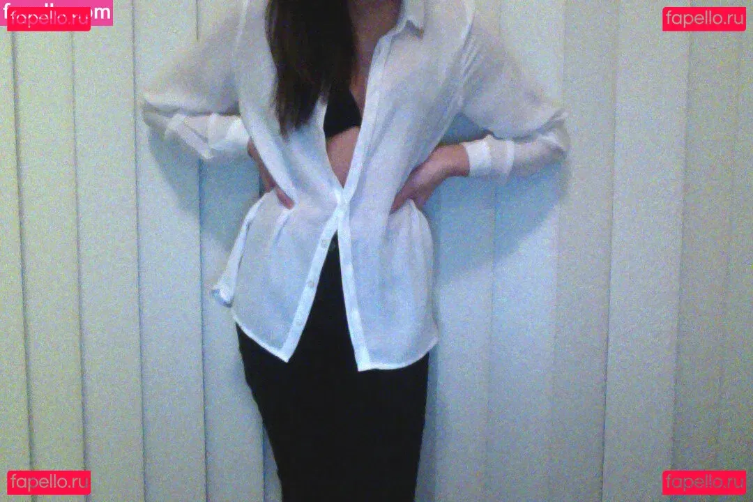 Women4chan Onlyfans Photo Gallery 