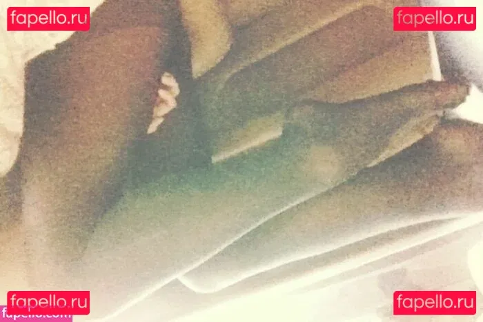 Women4chan Onlyfans Photo Gallery 