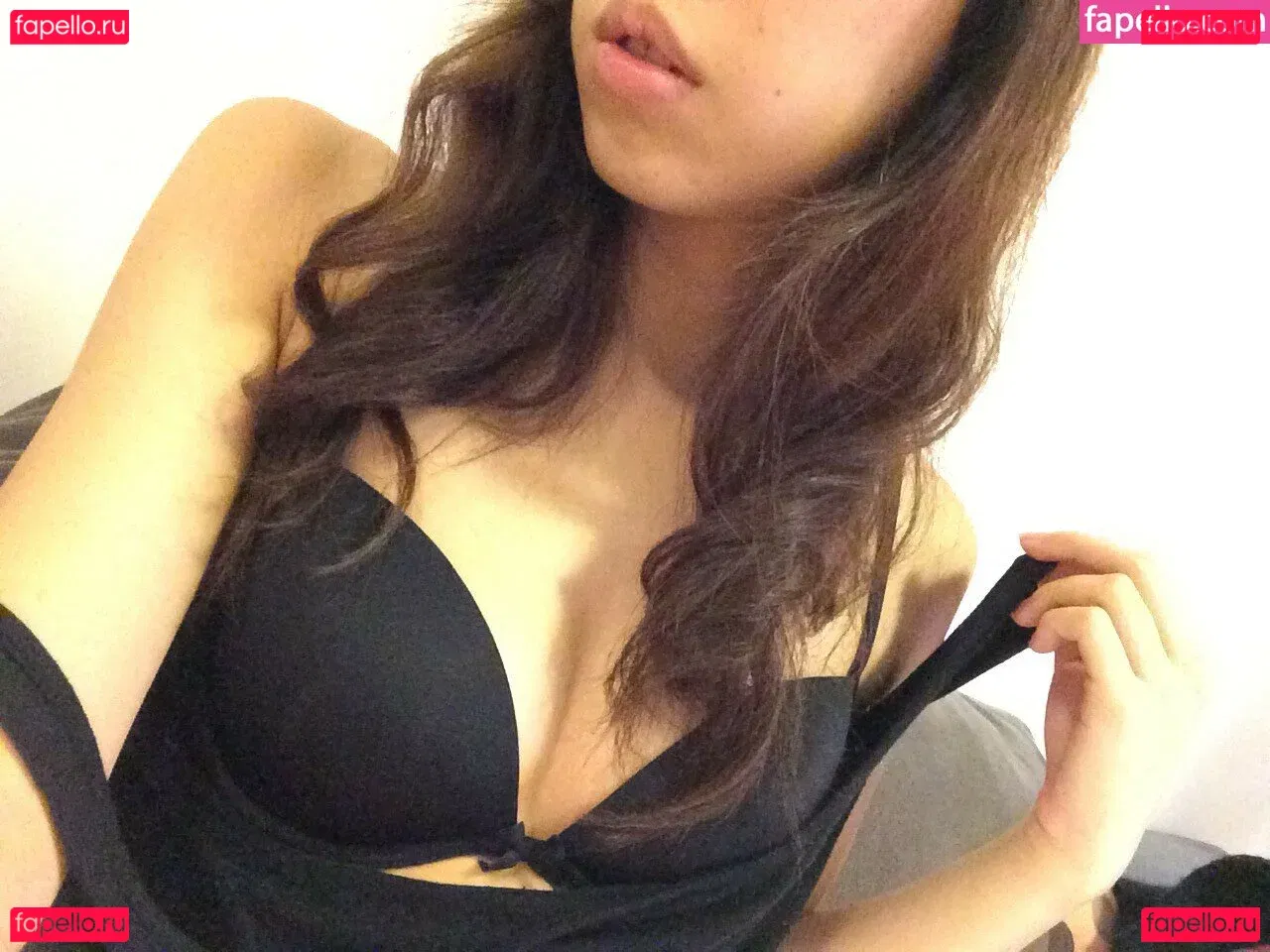 Women4chan Onlyfans Photo Gallery 