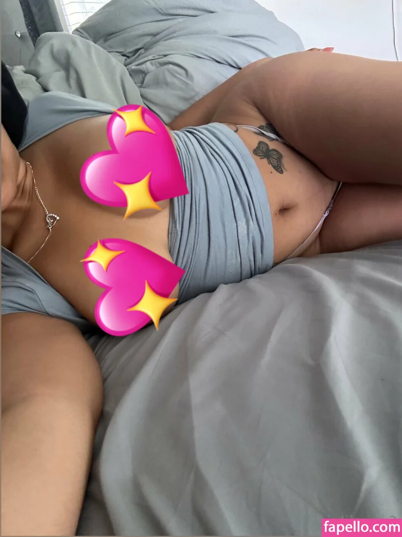 yell0wp0rntapez Onlyfans Photo Gallery 