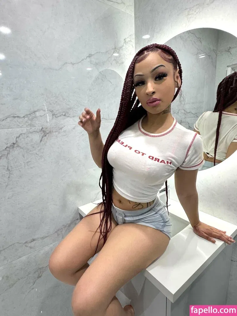 yell0wp0rntapez Onlyfans Photo Gallery 