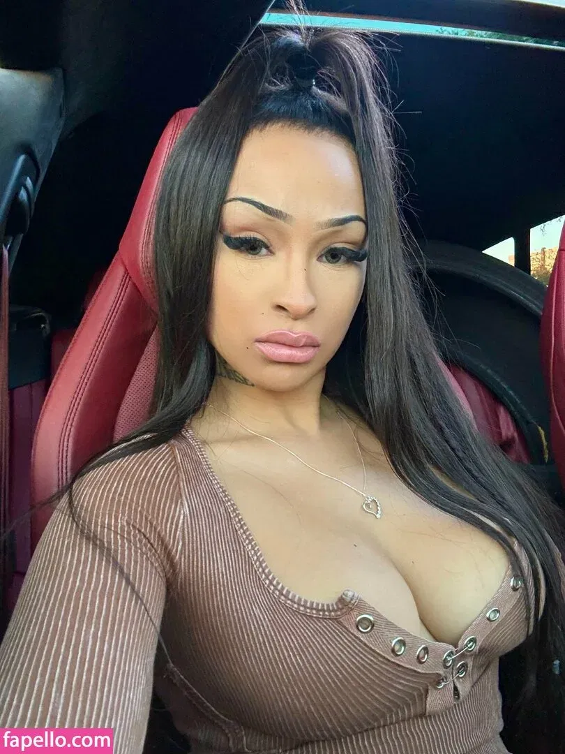 yell0wp0rntapez Onlyfans Photo Gallery 