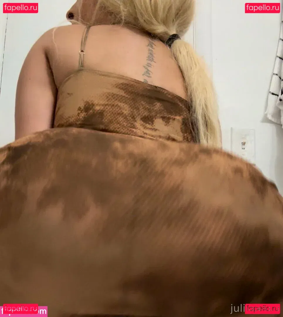 yell0wp0rntapez Onlyfans Photo Gallery 