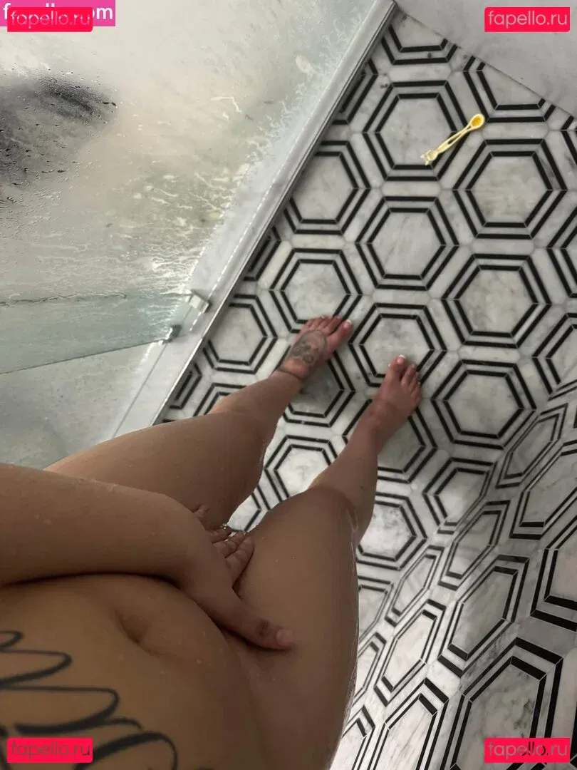 yell0wp0rntapez Onlyfans Photo Gallery 