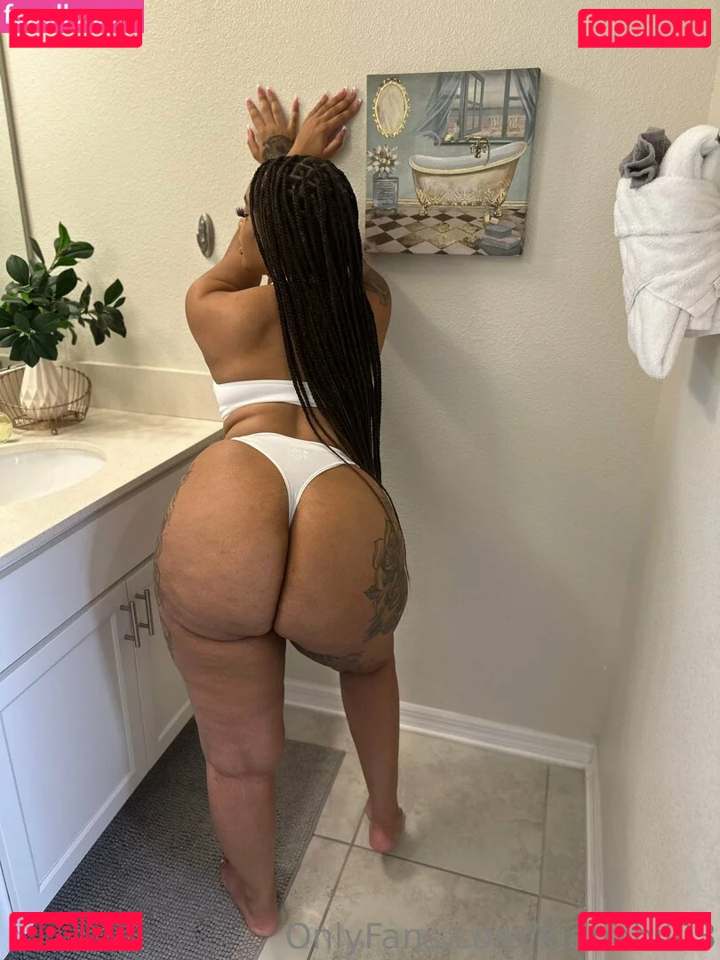 Kiababii03 Onlyfans Photo Gallery 