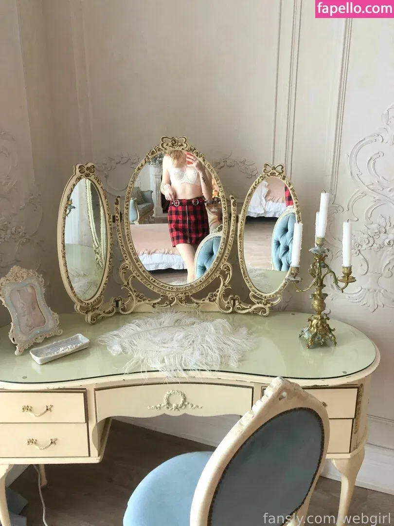 WebGirl Onlyfans Photo Gallery 