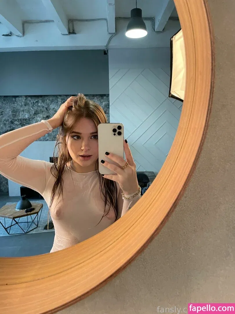 WebGirl Onlyfans Photo Gallery 