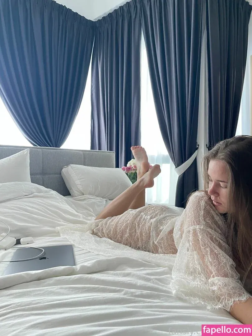 WebGirl Onlyfans Photo Gallery 