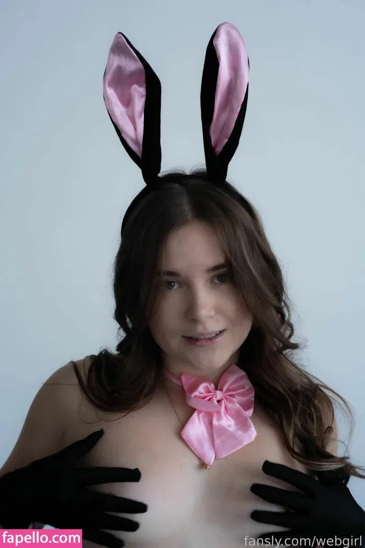 WebGirl Onlyfans Photo Gallery 