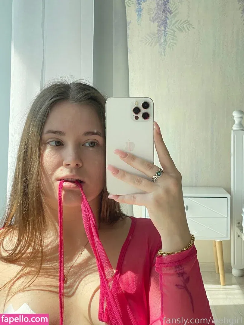 WebGirl Onlyfans Photo Gallery 