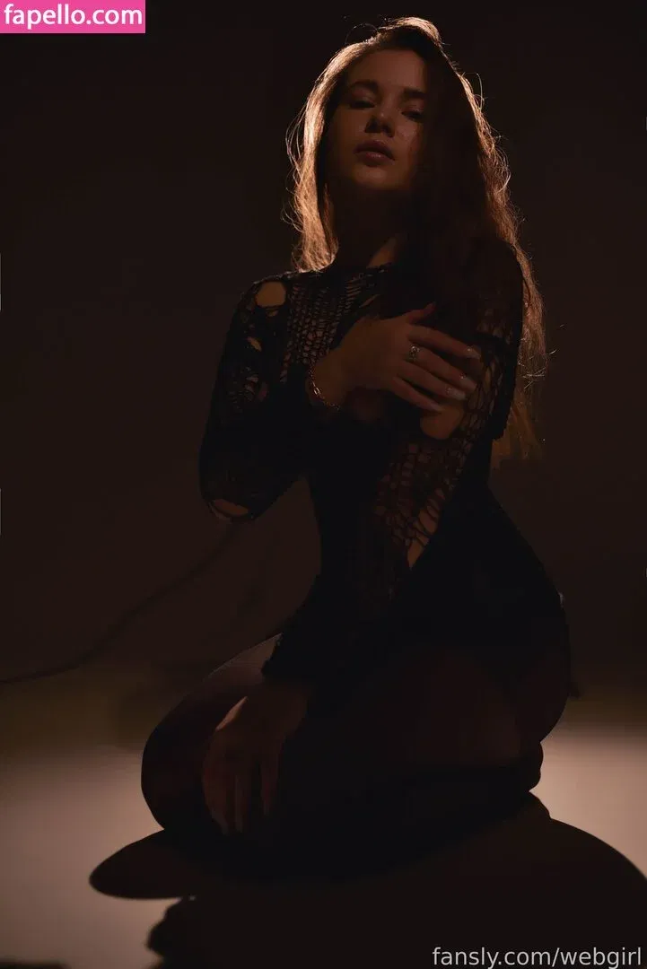 WebGirl Onlyfans Photo Gallery 