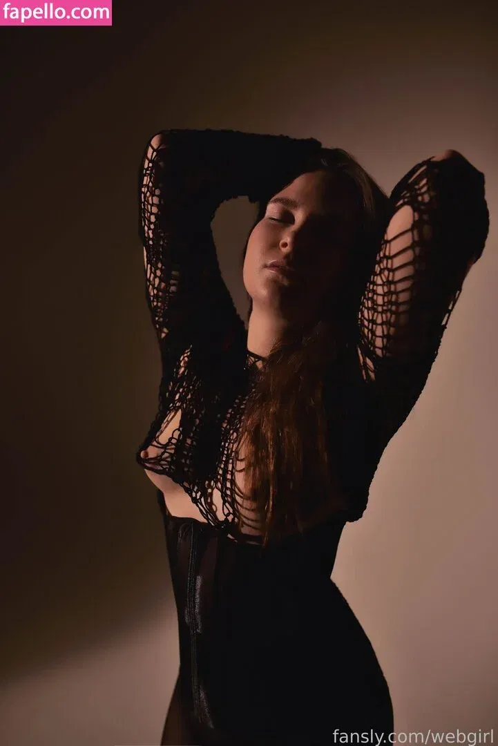 WebGirl Onlyfans Photo Gallery 