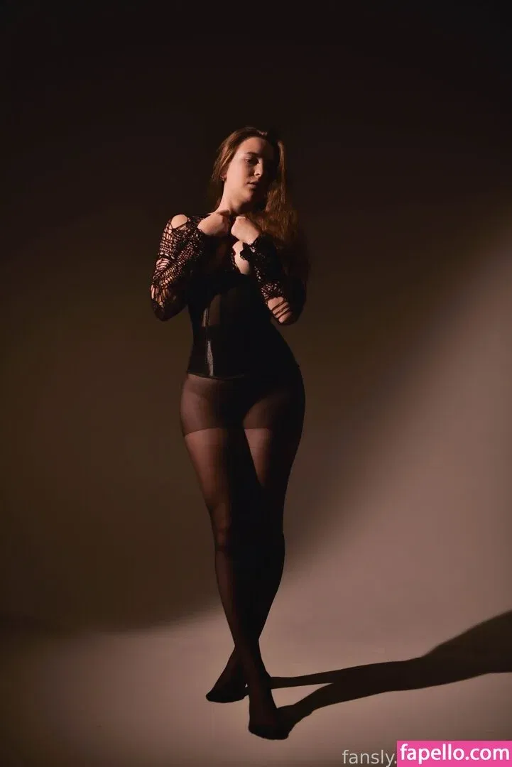 WebGirl Onlyfans Photo Gallery 