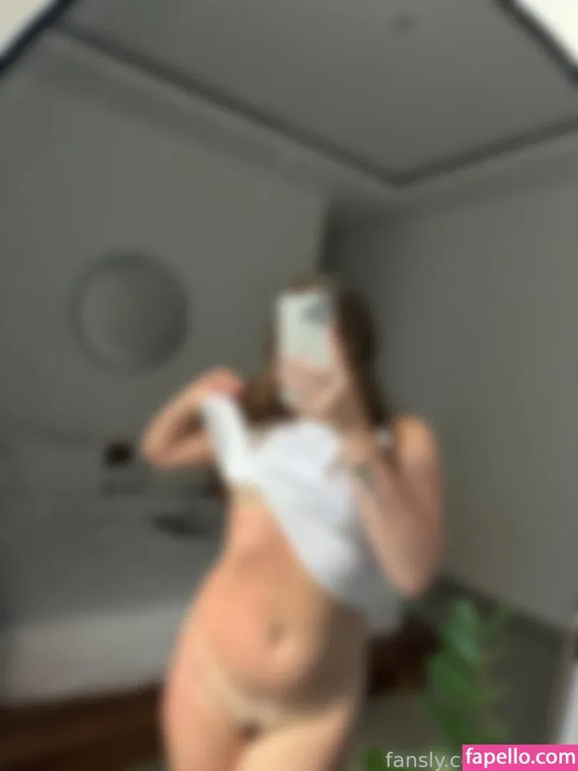 WebGirl Onlyfans Photo Gallery 