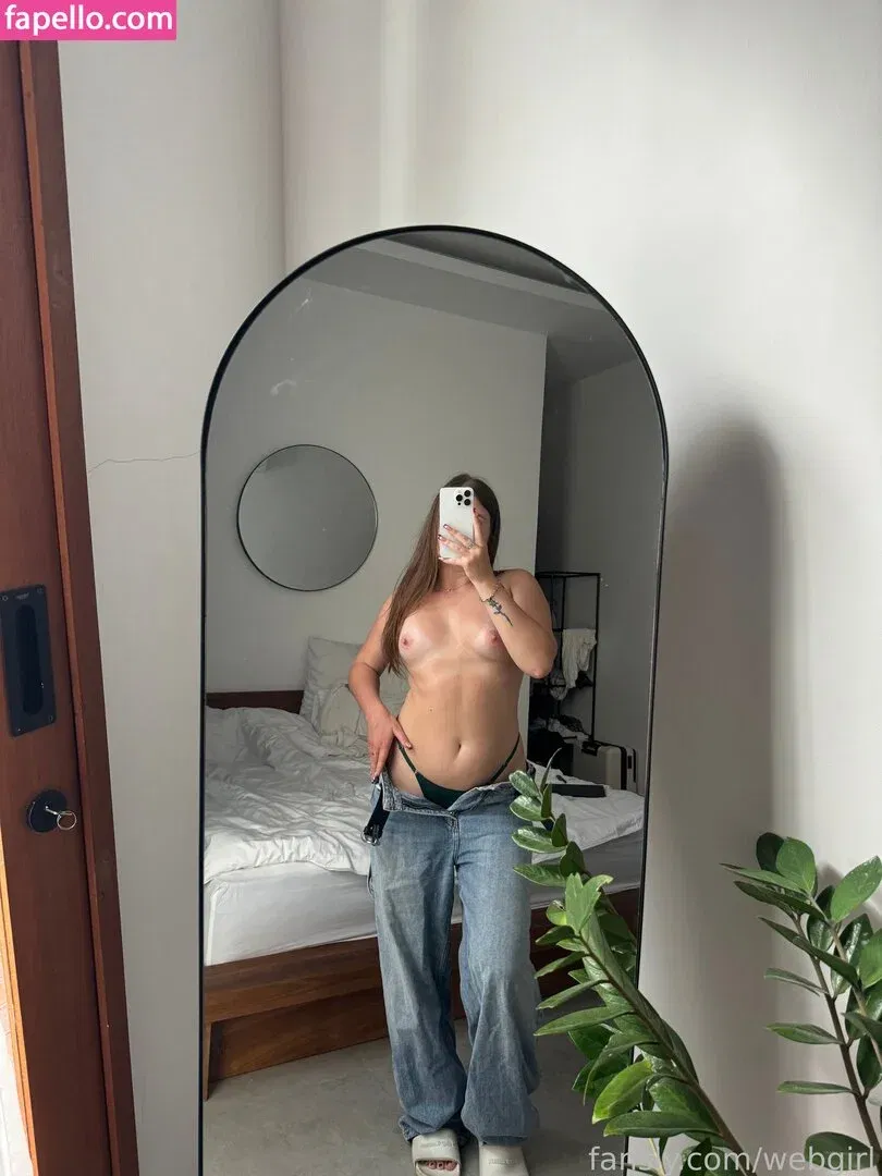 WebGirl Onlyfans Photo Gallery 