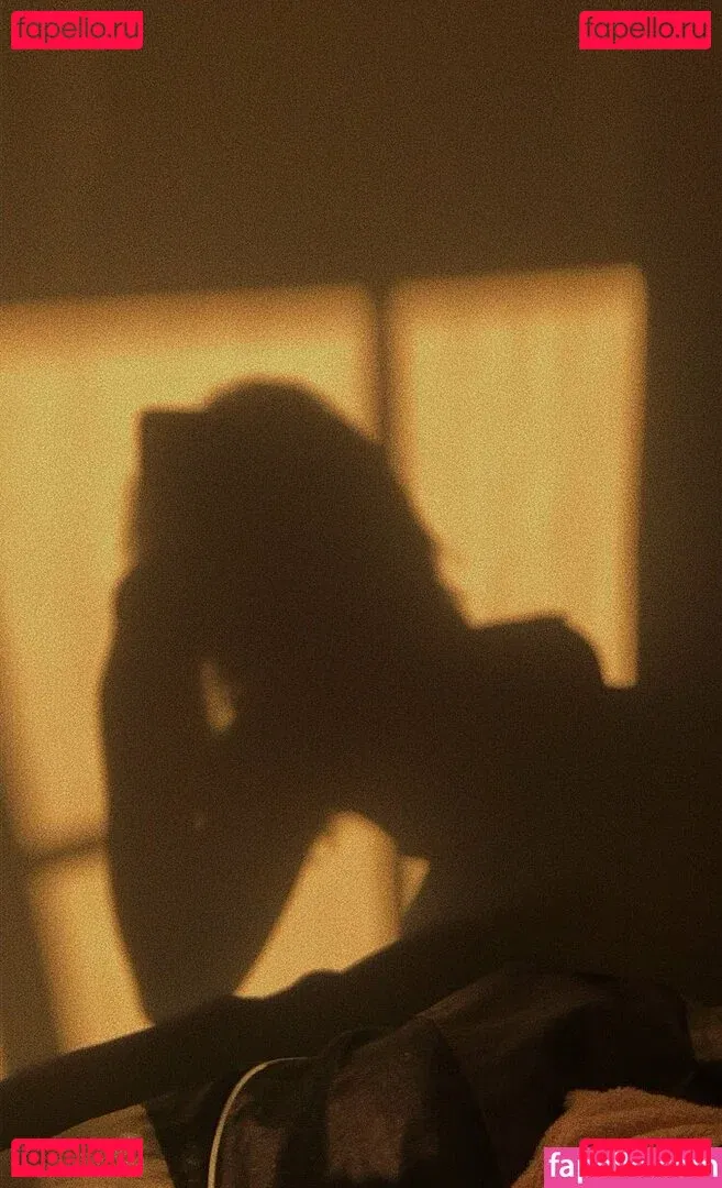 Emmi Onlyfans Photo Gallery 