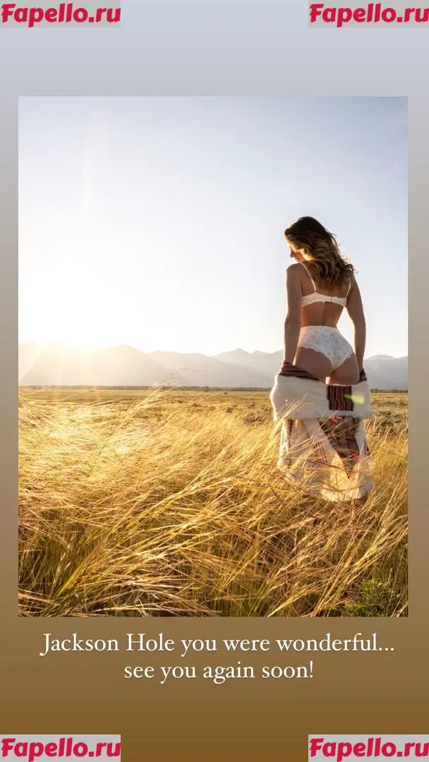 Shantel VanSanten Onlyfans Photo Gallery 