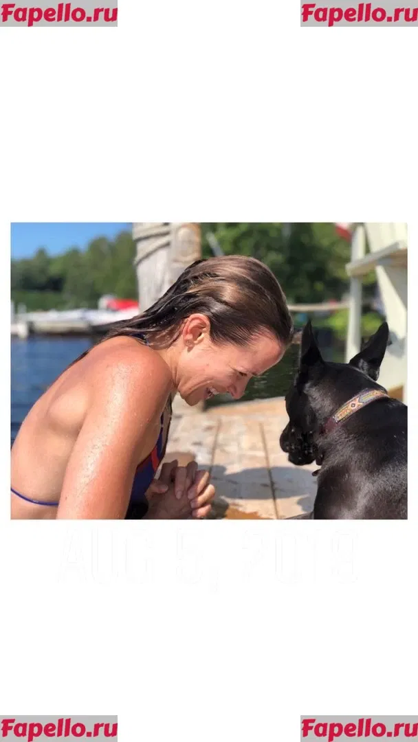 Shantel VanSanten Onlyfans Photo Gallery 