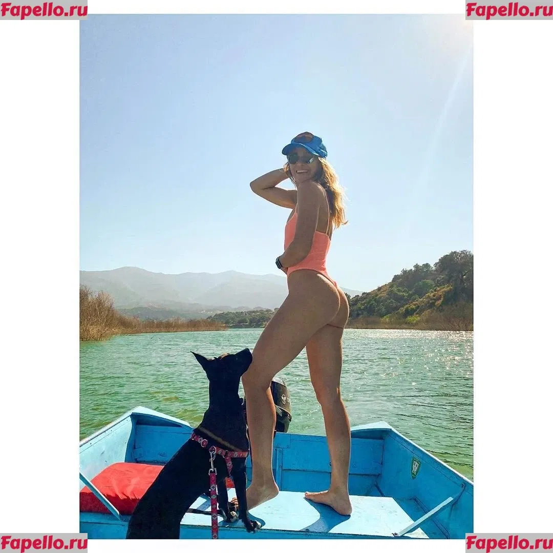 Shantel VanSanten Onlyfans Photo Gallery 