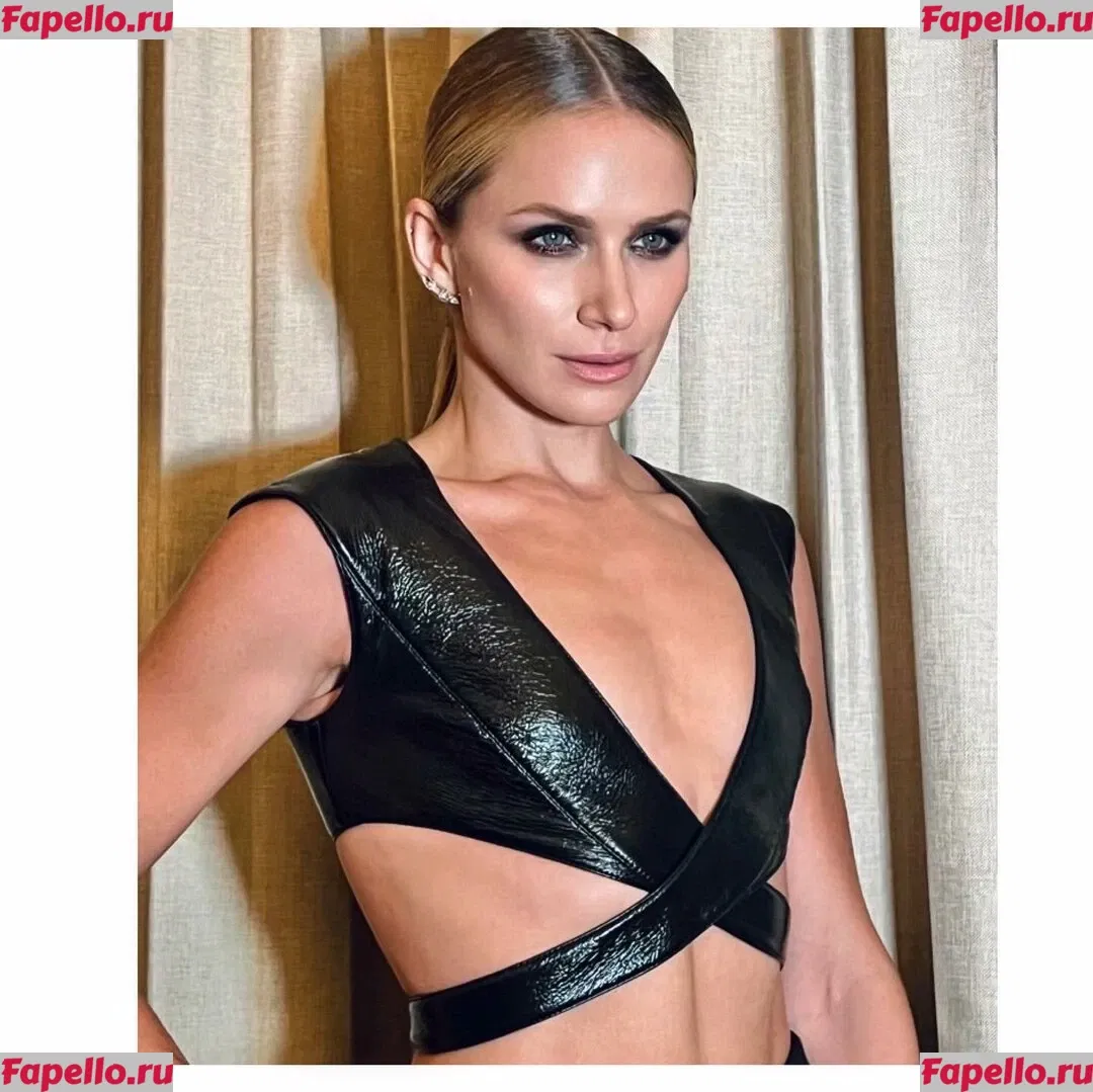 Shantel VanSanten Onlyfans Photo Gallery 