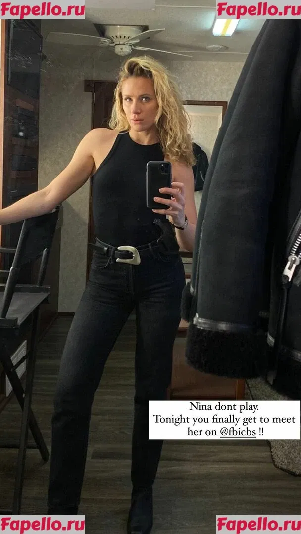 Shantel VanSanten Onlyfans Photo Gallery 