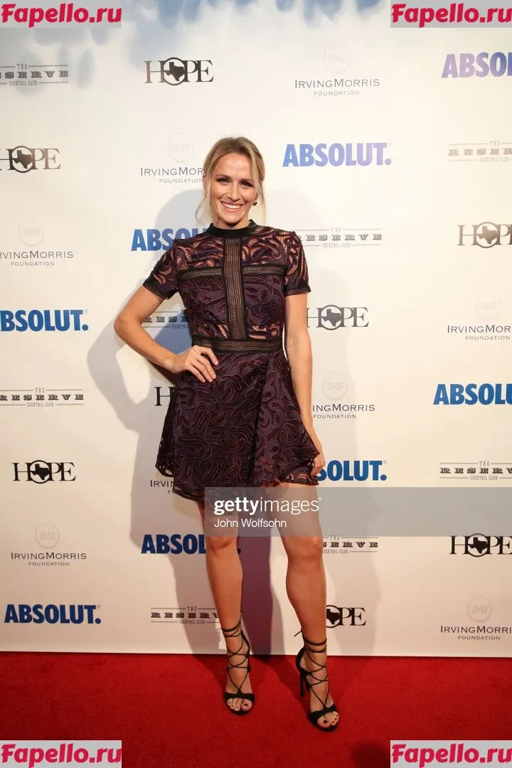 Shantel VanSanten Onlyfans Photo Gallery 