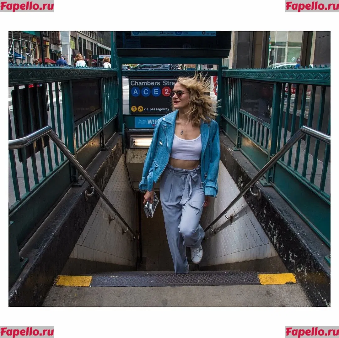 Shantel VanSanten Onlyfans Photo Gallery 