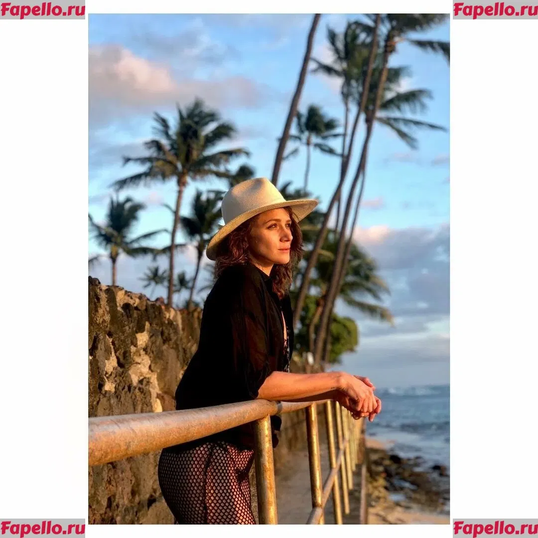 Shantel VanSanten Onlyfans Photo Gallery 