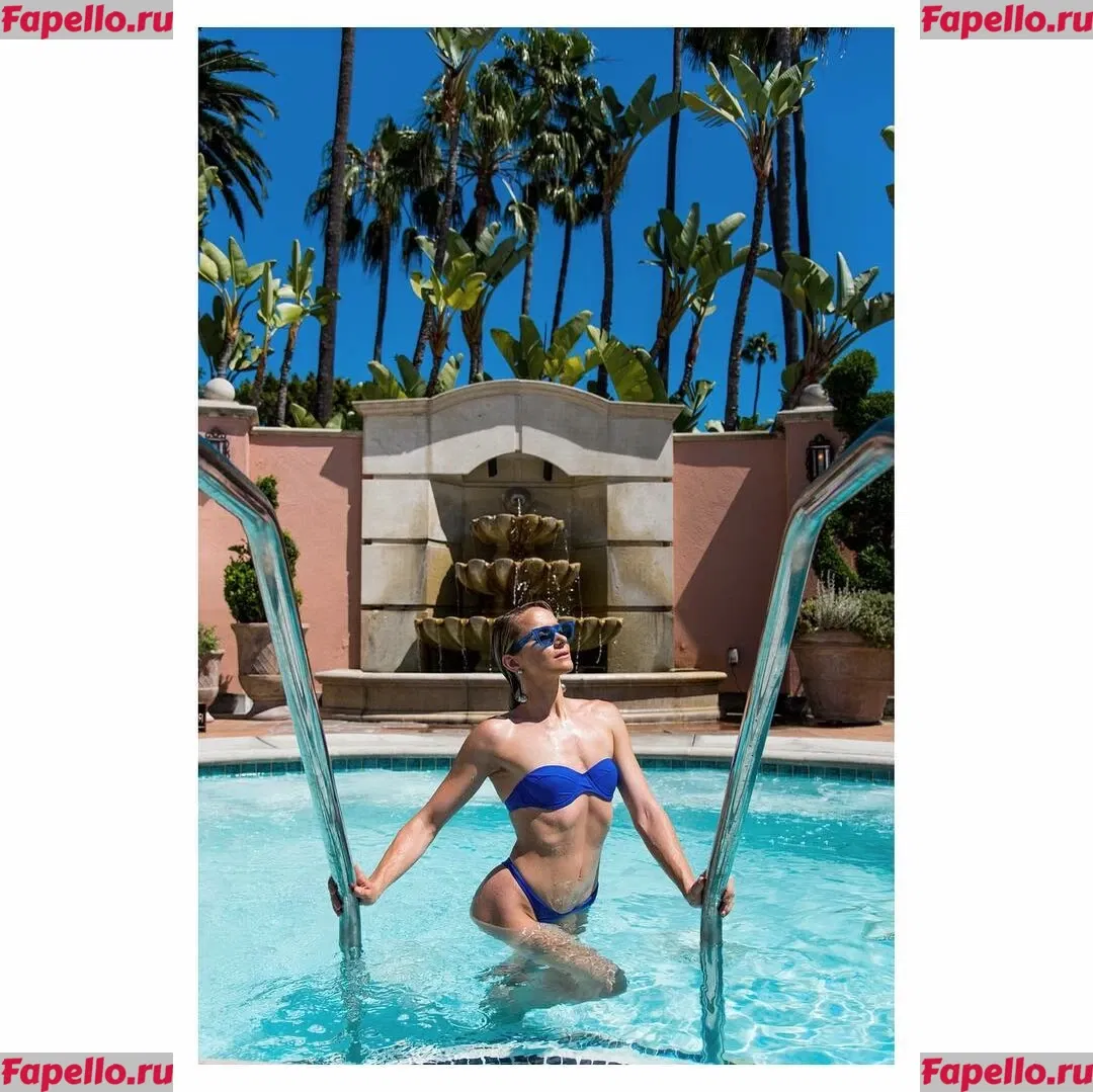 Shantel VanSanten Onlyfans Photo Gallery 
