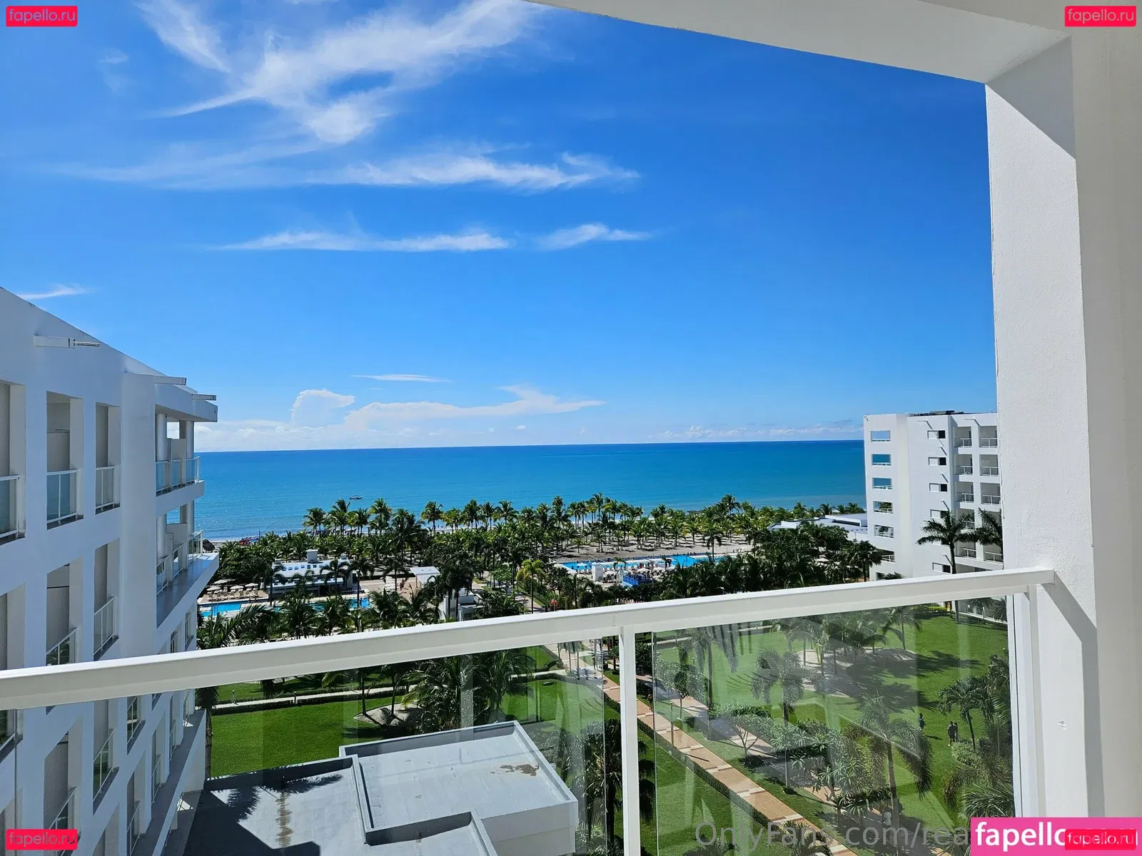 realemilyhaze Onlyfans Photo Gallery 