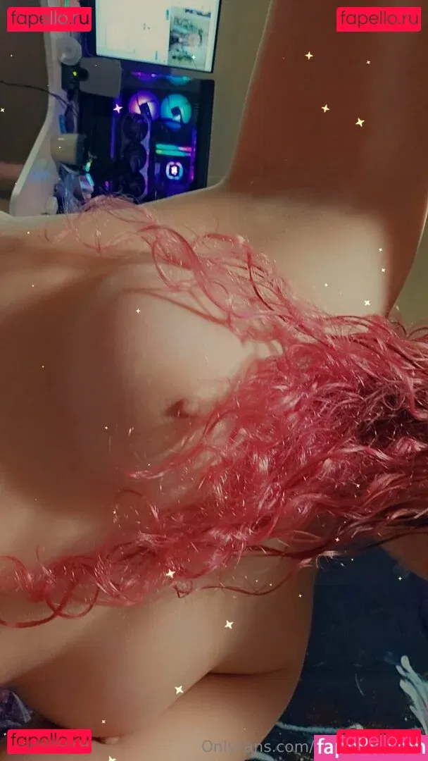 realemilyhaze Onlyfans Photo Gallery 