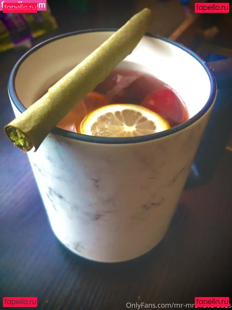 Mr-Mrs-Rave-Baes Onlyfans Photo Gallery 