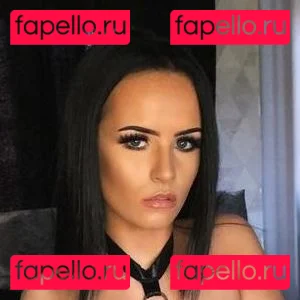 Courtney Young Onlyfans Photo Gallery 