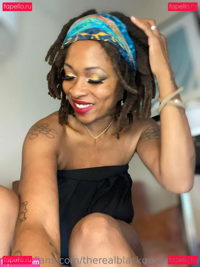 therealblackqueenraven Onlyfans Photo Gallery 