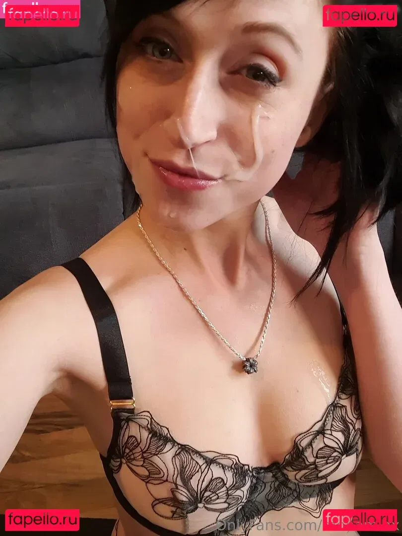 Mona Minx Onlyfans Photo Gallery 