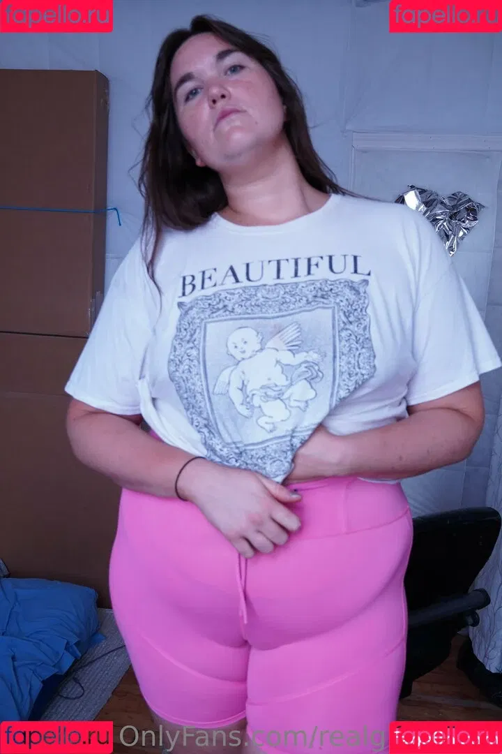 realgiantessa Onlyfans Photo Gallery 