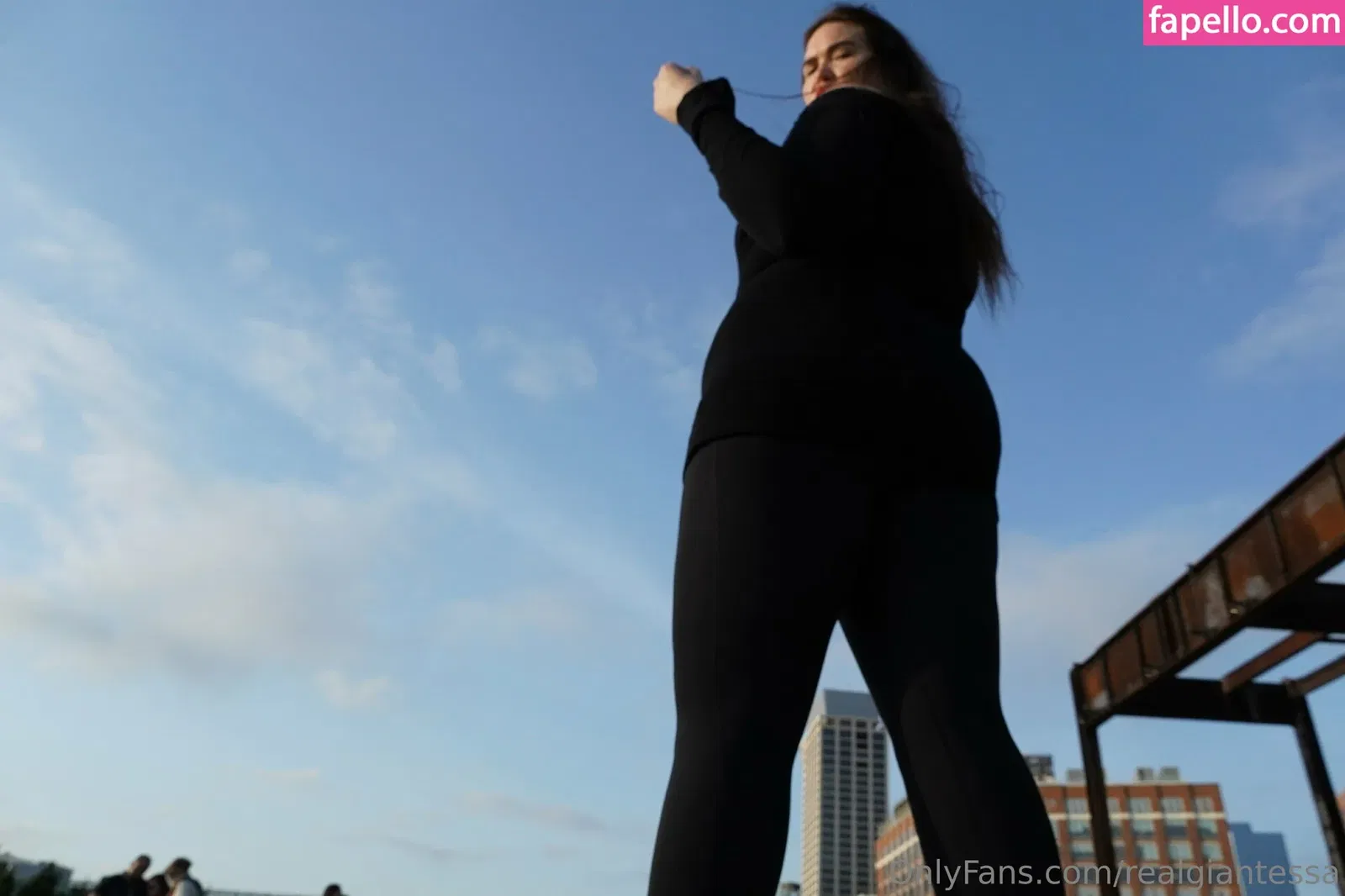 realgiantessa Onlyfans Photo Gallery 